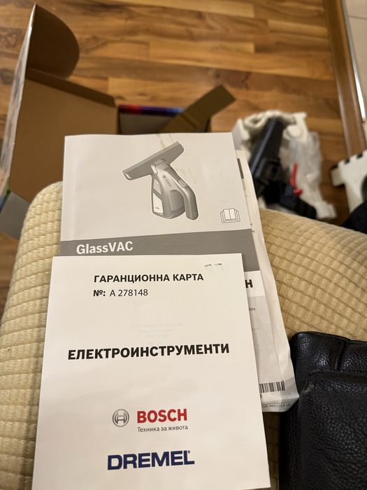 Стъклочистачка BOSCH GlassVac Plus Solo