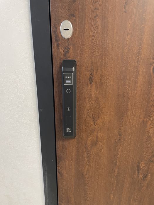 Ақылды смарт құлып орнату астана