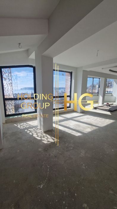 Къща в Варна-м-т Акчелар площ 430