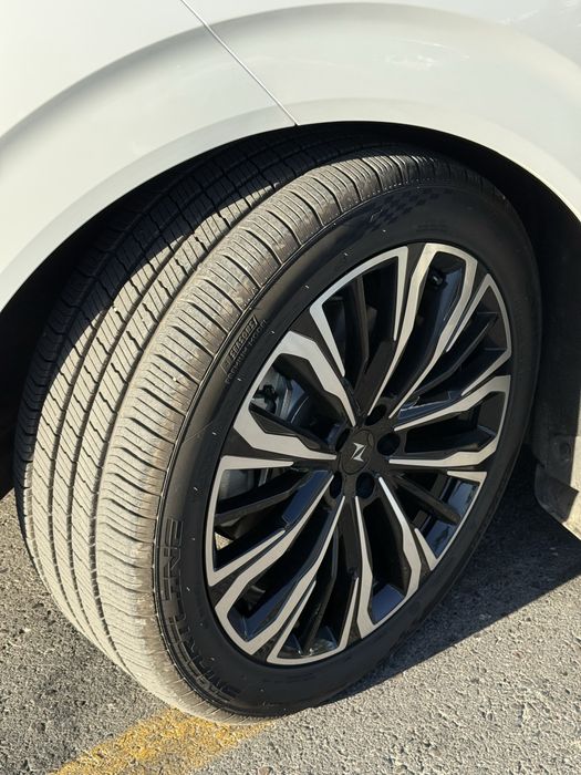 Dongfeng 008 Ultra Restailing
