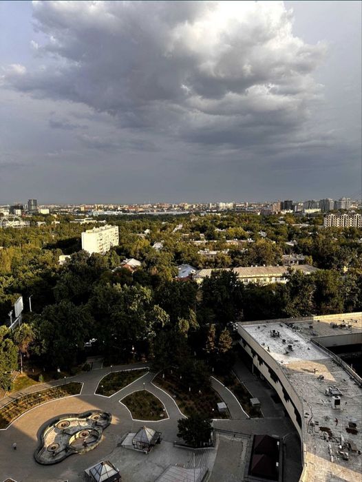 Дархан. Хамид Алимжан Сдаётся 3х комнатный офис 109м2 с доступом24/7