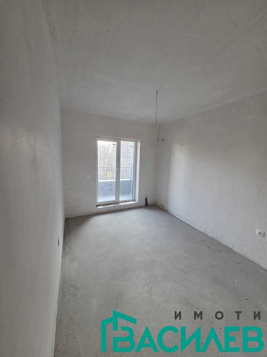 Продава се Тристаен апартамент в София, Център - 76 кв.м за 1423 €/кв.м - Снимка #4