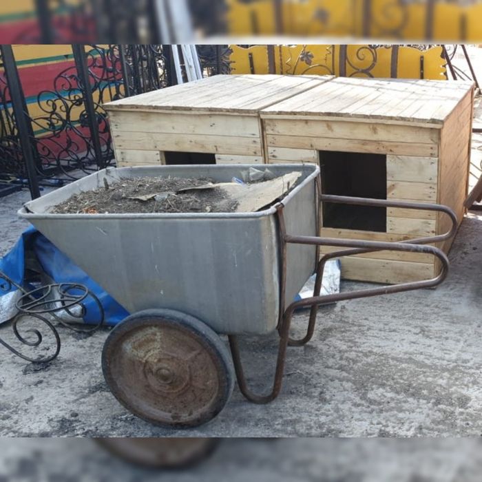 Хозяйственный инвентарь в ассортименте