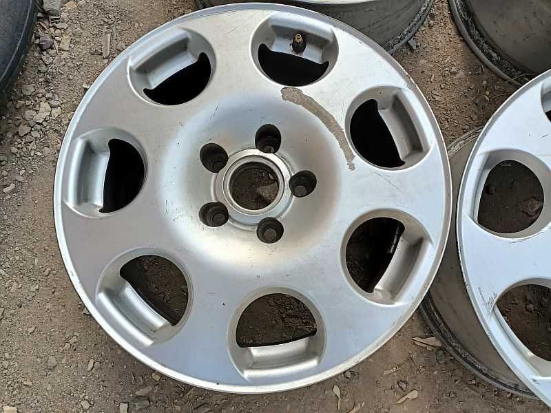 Продам легкосплавные диски "Speedline" на Audi .