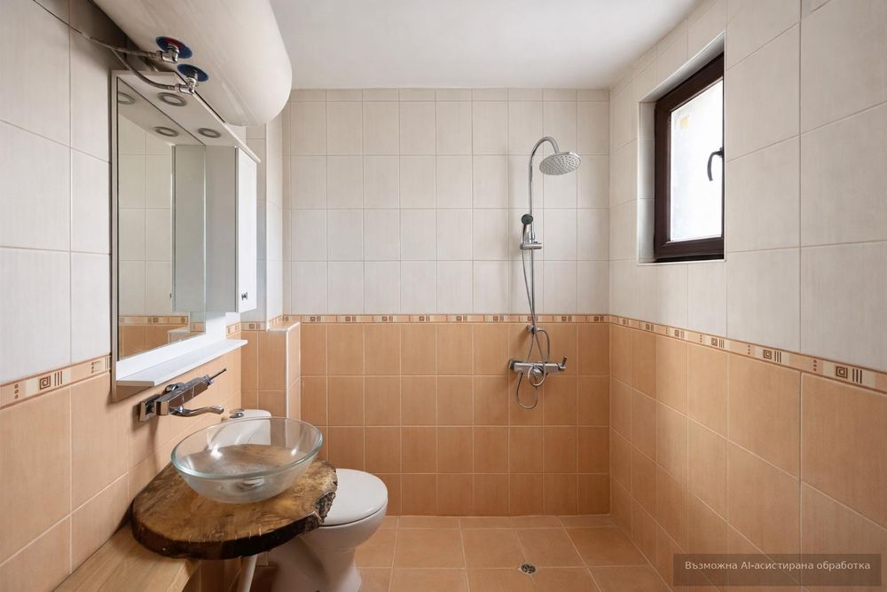 Тристаен апартамент за продажба в Центъра