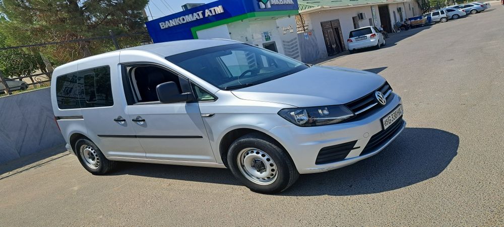 Cediy sotiladi , obmen bor