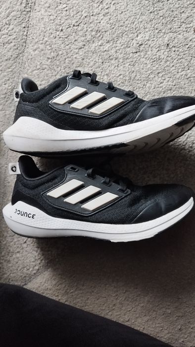 Pantofi sport Adidas Bounce mărimea 36 2/3, 23 cm