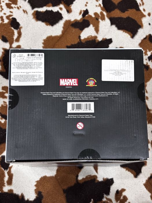 Diamond Select Toys Marvel Gallery: Avengers Endgame: War Machine
