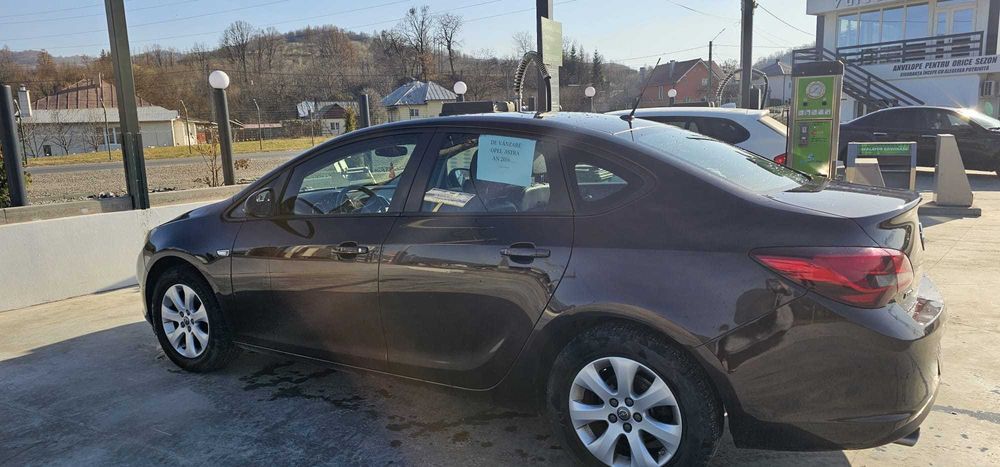 De vânzare  OPEL ASTRA 1.4 -turbo- 2016-  norma de poluare EU 6