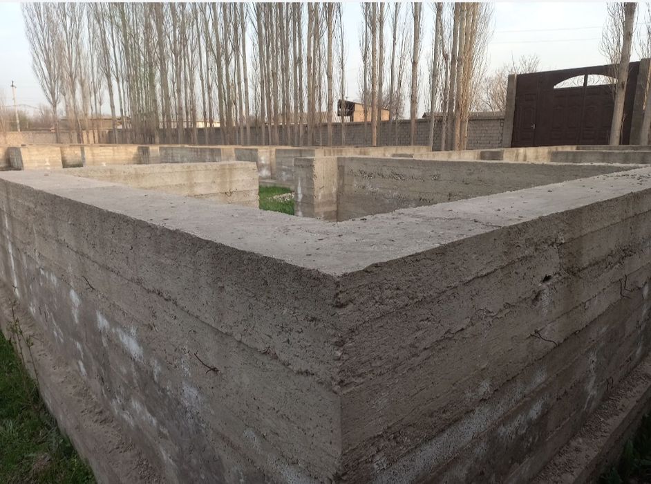 Участка сотилади