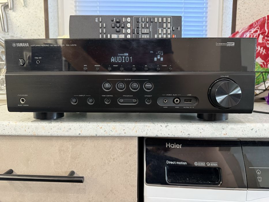 Yamaha RX-V373 resiver