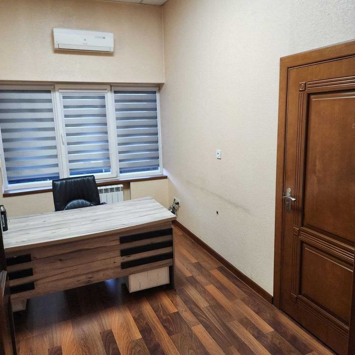 Офис с мебелью 455 кв.м. ВАЗ ЦЕНТР метро Сабир Рахимов 50 метров
