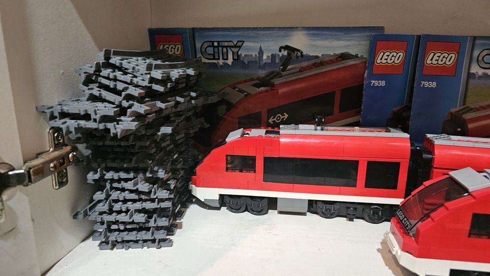 Лего поезд плюс детали