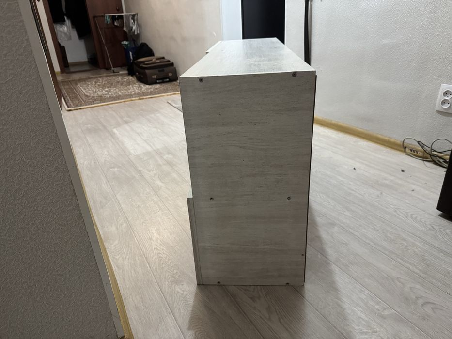 Продаю тумбу для обуви