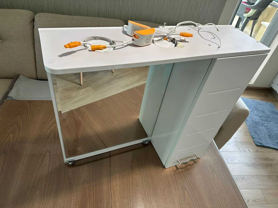 Шкаф/огледало за баня PVC