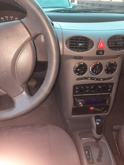 Vând Mercedes Benz A 160