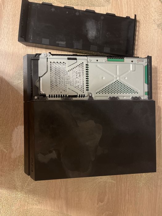 PlayStation 4 + 12 игри