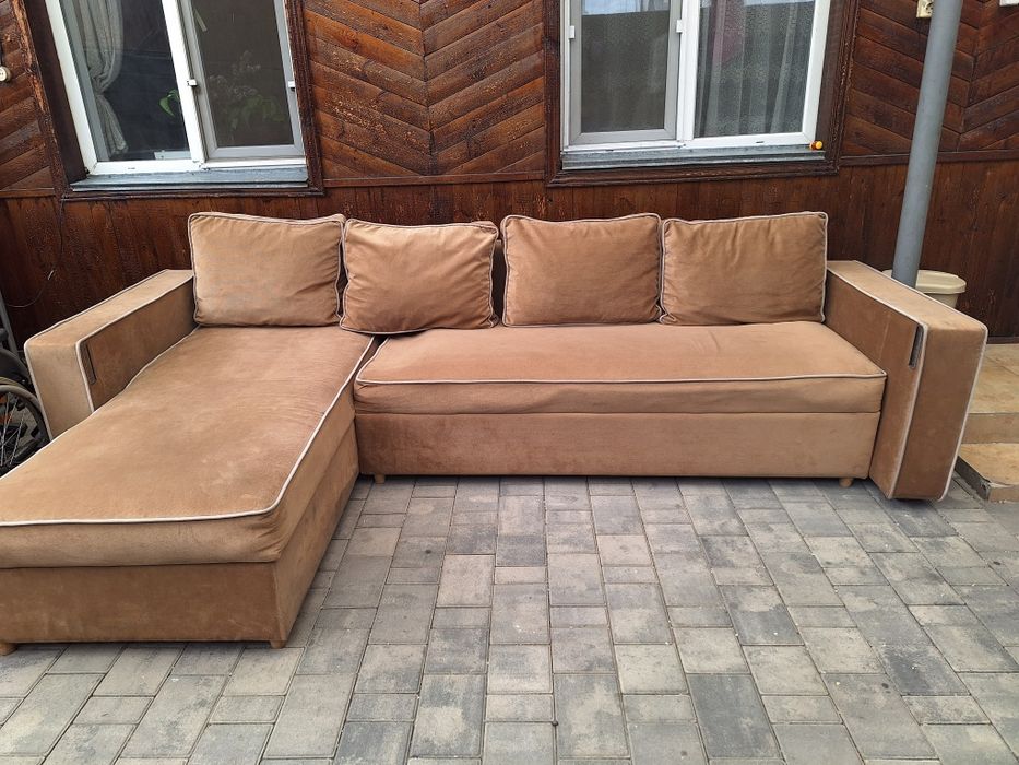 Срочно продается диван