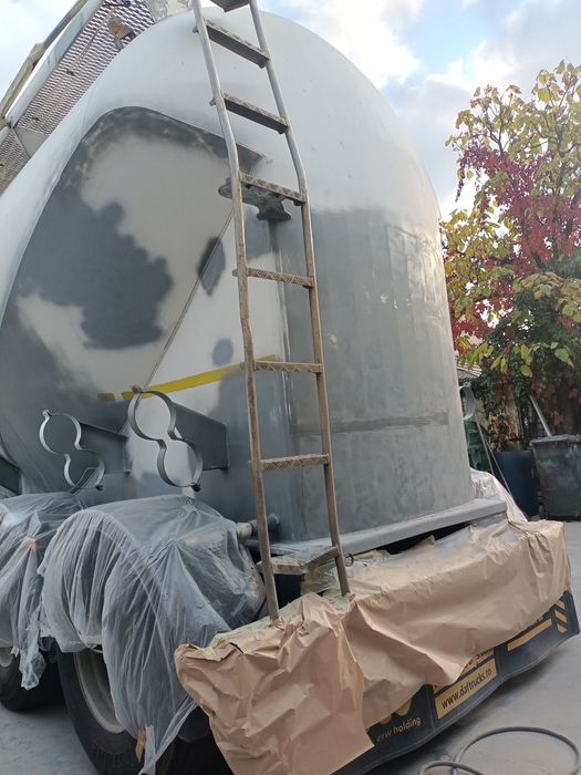 Vopsitorie  camioane  Autocare dube