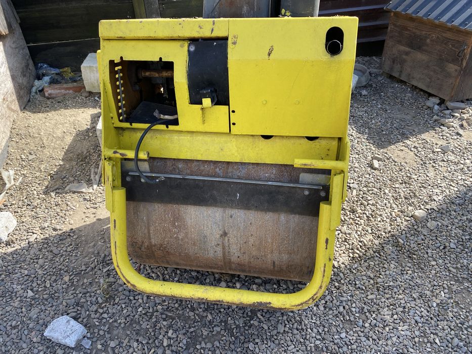 Bomag  cilindru . Diesel