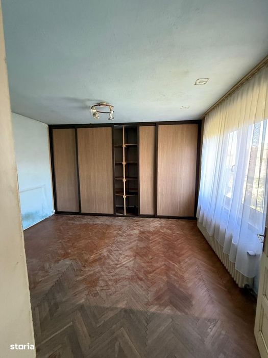 Casă + curte în centrul localității Şura Mică- direct de la proprietar