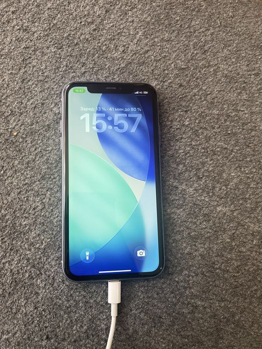 Продам iphone 11 128 gd