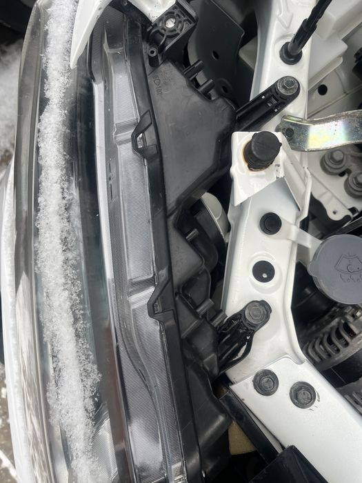 Фары ниссан х трейл.