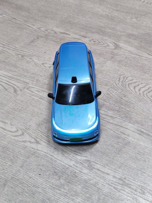 Продаётся китаец Ли санг