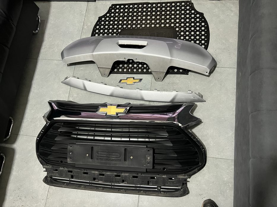 Tracker 2 primer oldi orqa ablisofka