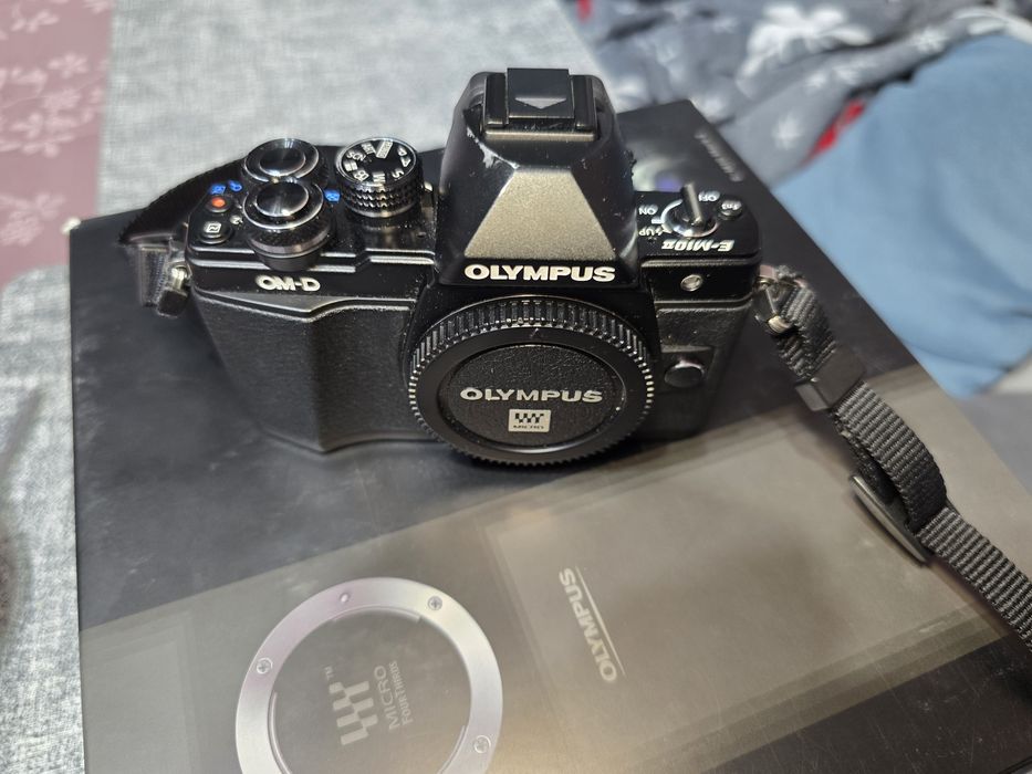 Olympus em10 mark ii 16mp mft