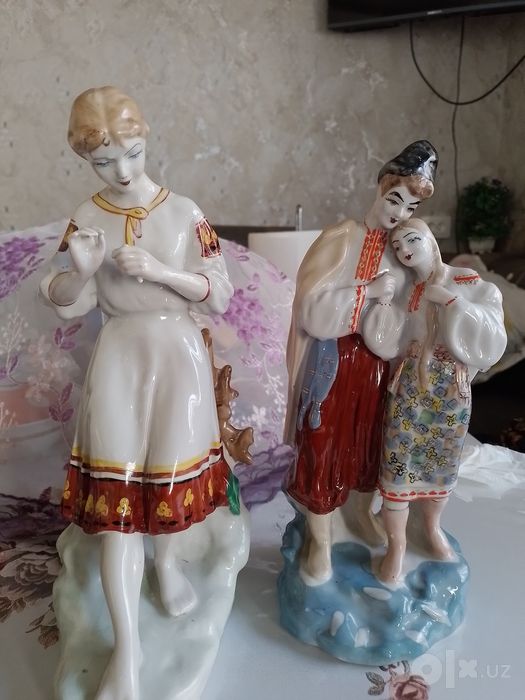 Советская фарфоровая статуэтка