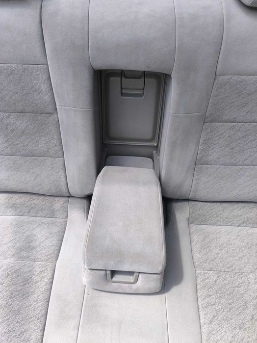 Сиденье для автомобиля Toyota Windom.
