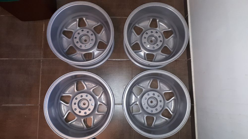 Vand,schimb Keskin kt5 r15 5x108/110,5x120 ,cu anvelope pirelli winter