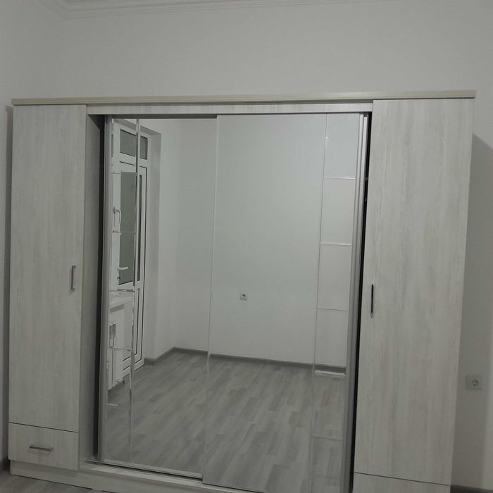 Keng va Zamonaviy Shkaf