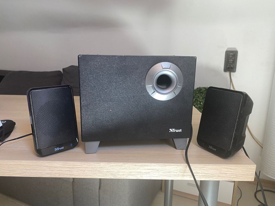 Аудио система TRUST Evon Wireless 2.1 Speaker Set with Bluetooth