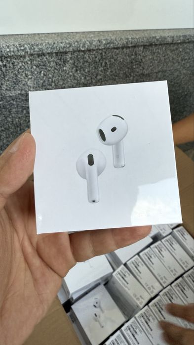 Наушники AirPods pro, AirPods 2, AirPods 4