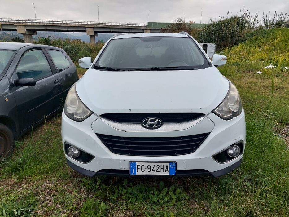 Hyundai ix35-1.7d На Части