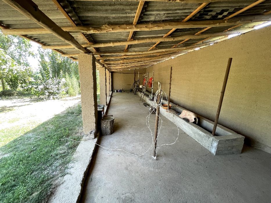 68 сотихли уй сотилади