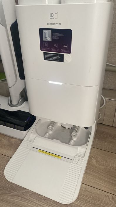 Мобщий робот пылесос Polaris