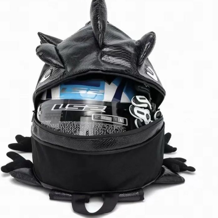 Moto shlemga qiz ug’il tanlamedi