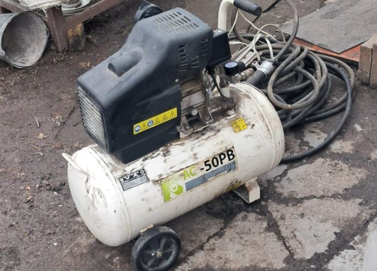 Продам компрессор