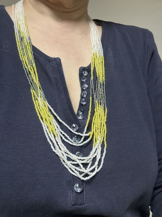 Бусы из бисера в несколько нитей