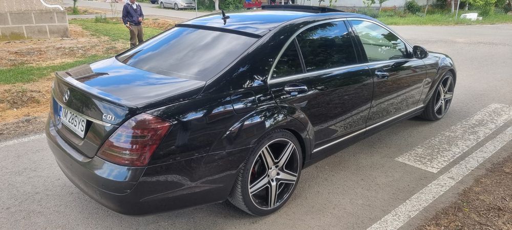 Vând Mercedes S Class 2006