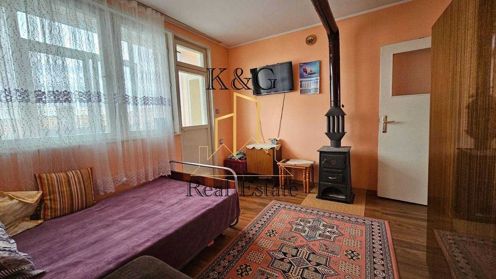 Продава се Етаж от къща в Разград, Житница - 120 кв.м за 978 €/кв.м - Снимка #2