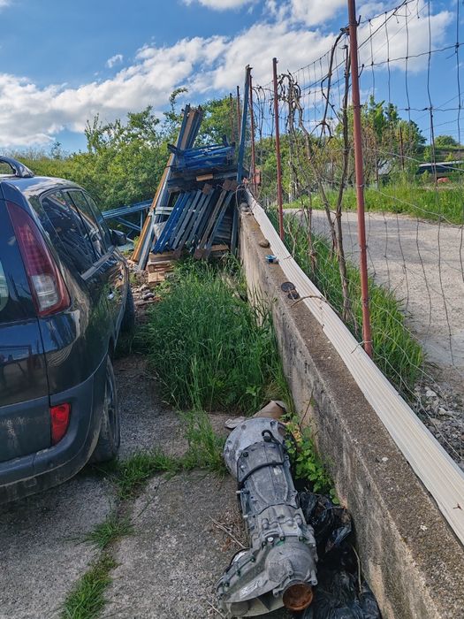 Vând rafturi pentru paleți