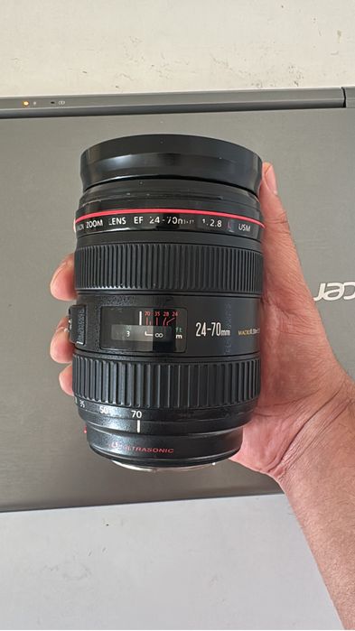 Продам обьектив в отличном состояние