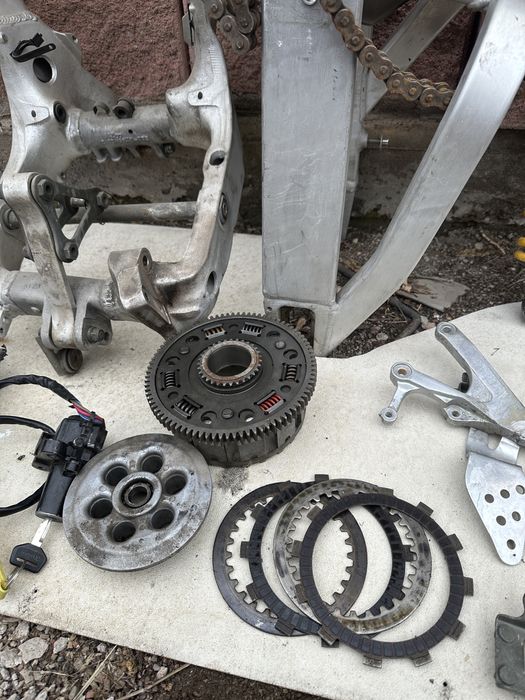 Запчасти на Ямаха р6