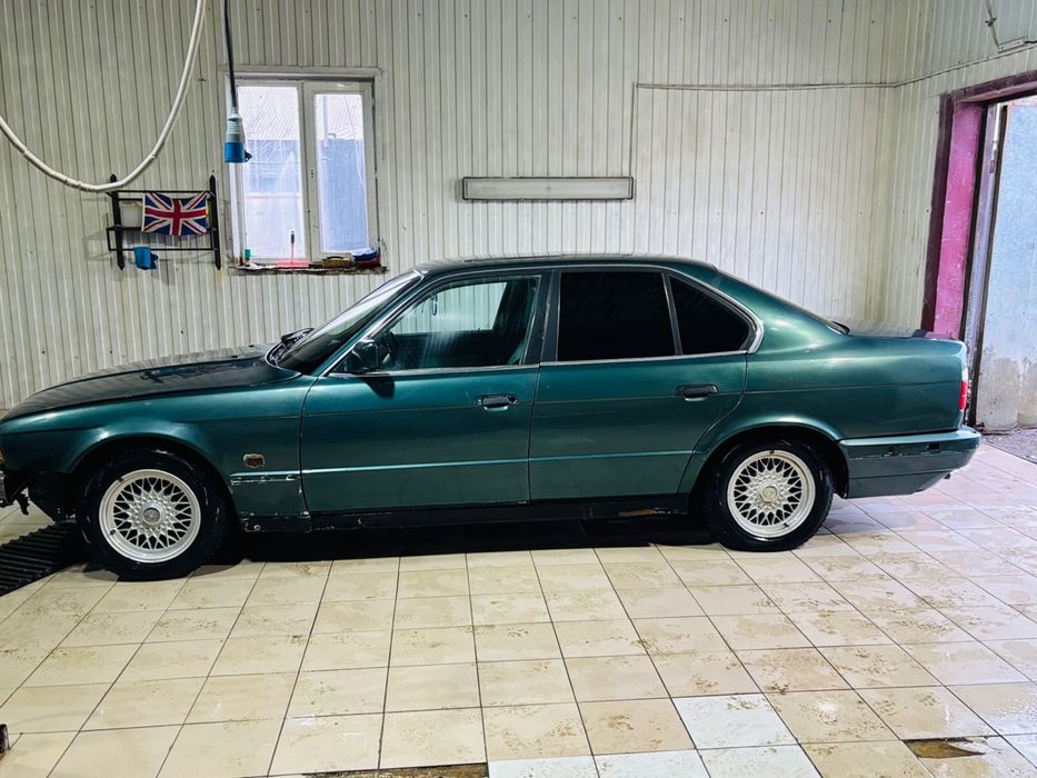 BMW E34 2.0 M50 газ/бензин