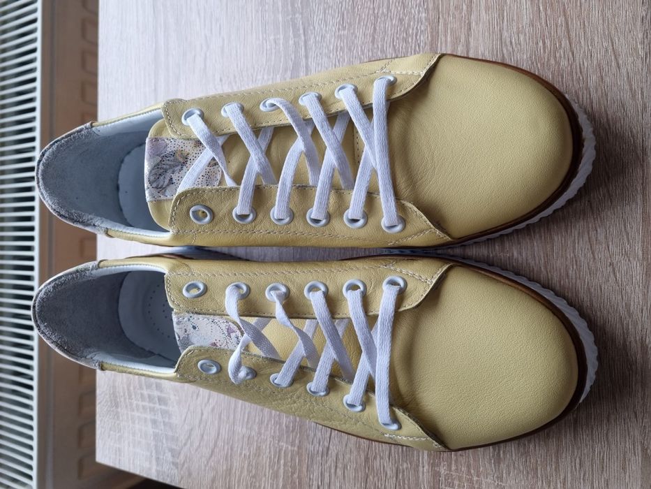 Pantofi casual Akadia galben