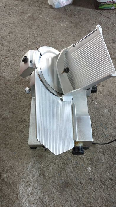 Feliator alimentar aluminiu